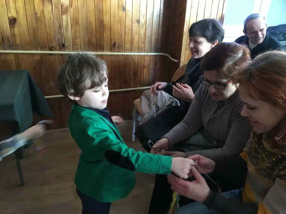 Dzień Babci i Dziadka w grupie Pszczółek — zdjęcie 5