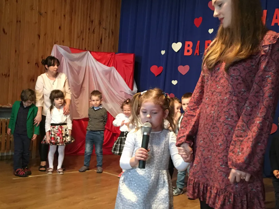 Dzień Babci i Dziadka w grupie Pszczółek — zdjęcie 14
