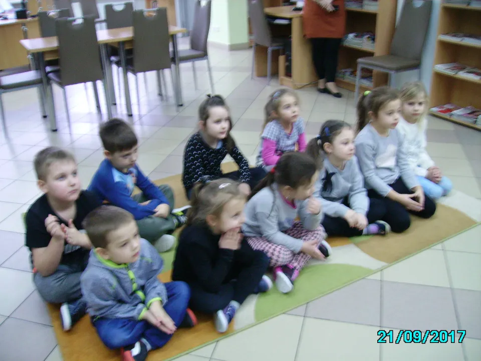 Biblioteka — zdjęcie 4