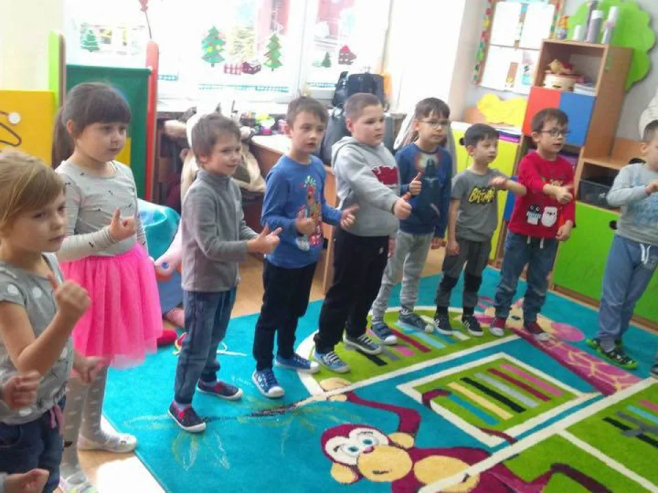 Wizyty studentek z Hiszpanii w naszym przedszkolu — zdjęcie 9