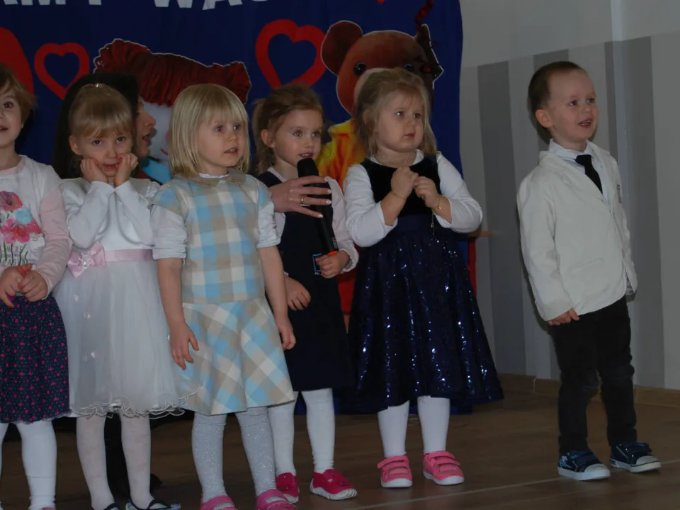 Dzień Babci i Dziadka w grupie Motylków — zdjęcie 8
