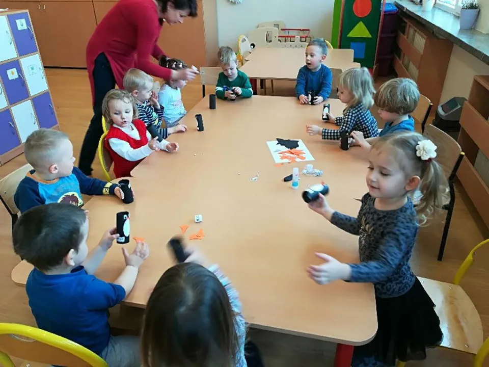 Robienie Pingwina w grupie Biedronek — zdjęcie 3