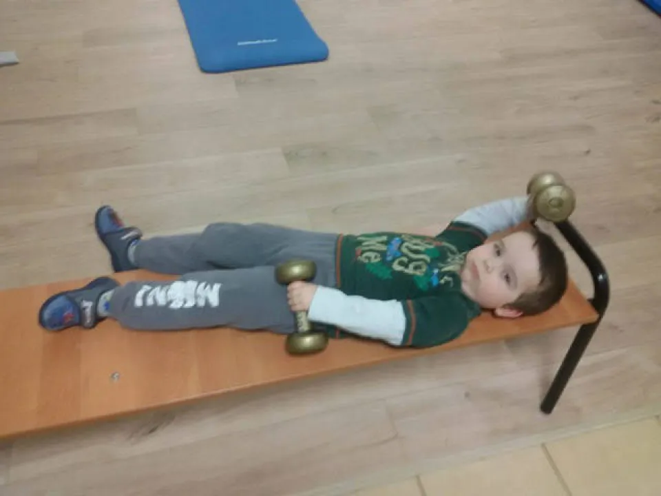 Zajęcia z gimnastyki korekcynej — zdjęcie 18