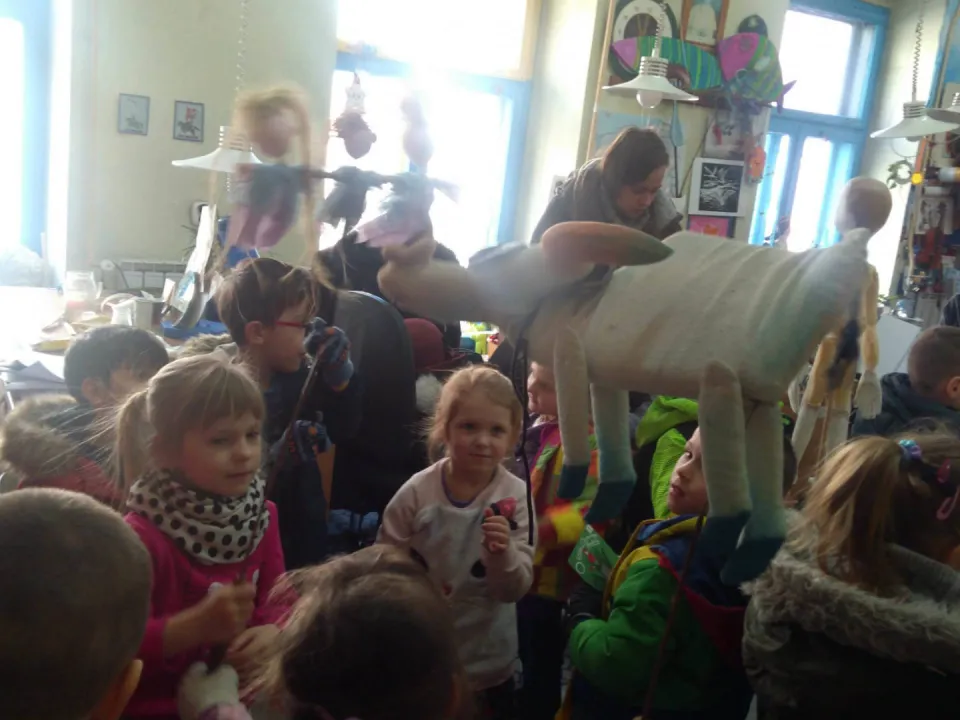 Delfiny w Teatrzyku Lalki i Aktora "Kubuś" — zdjęcie 5