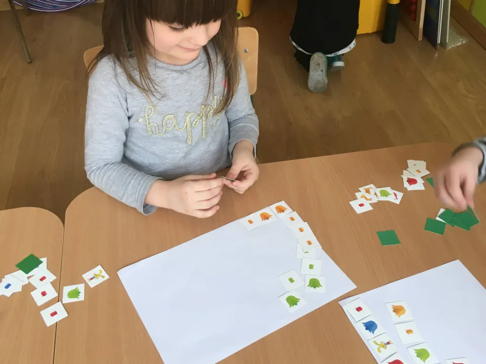 Pszczółki klasyfikują kwiatki — zdjęcie 1