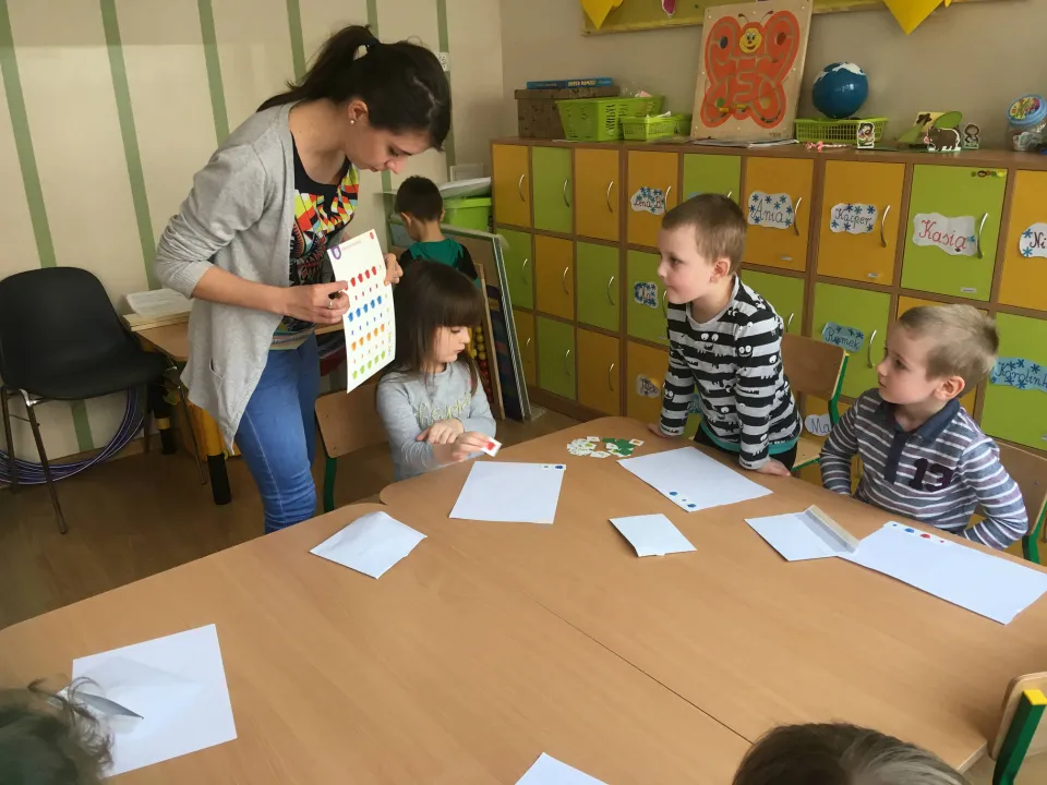 Pszczółki klasyfikują kwiatki — zdjęcie 5