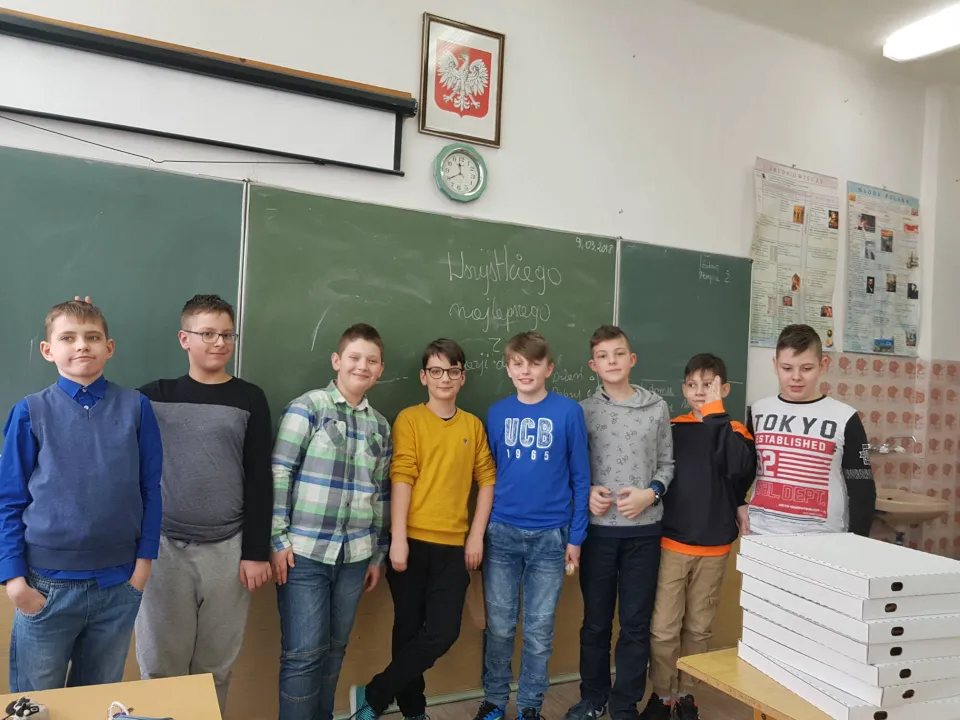 Dzień Kobiet w 5a — zdjęcie 2