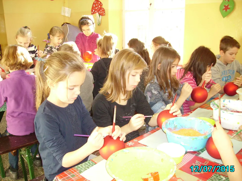Klasa IIc w Fabryce Bombek w Miechowie — zdjęcie 2
