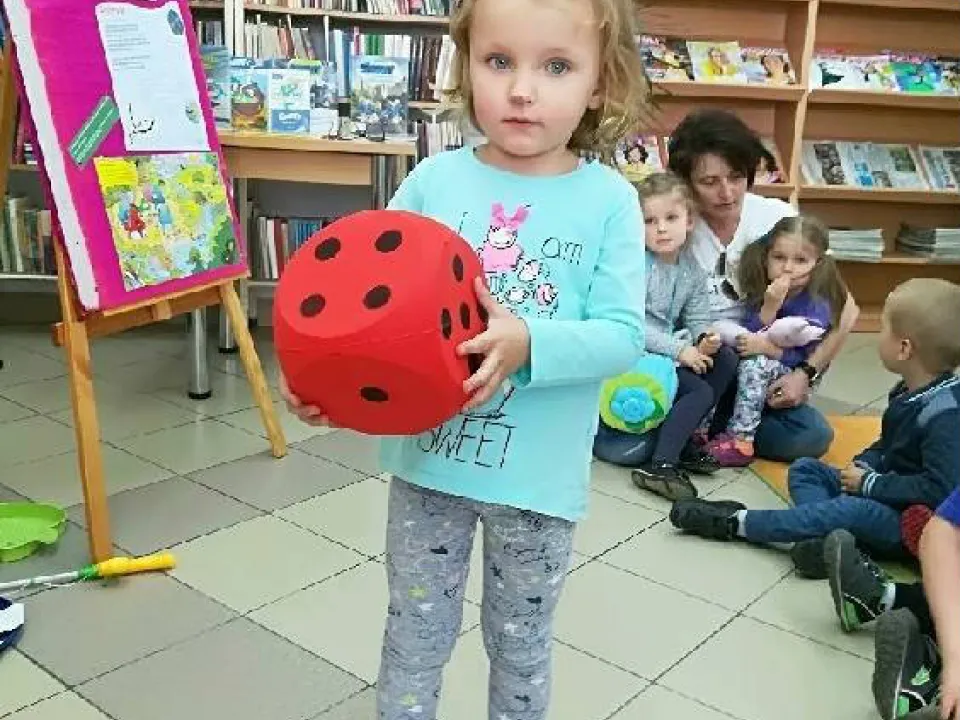 "Nasze książki" w grupie Biedronek. — zdjęcie 1