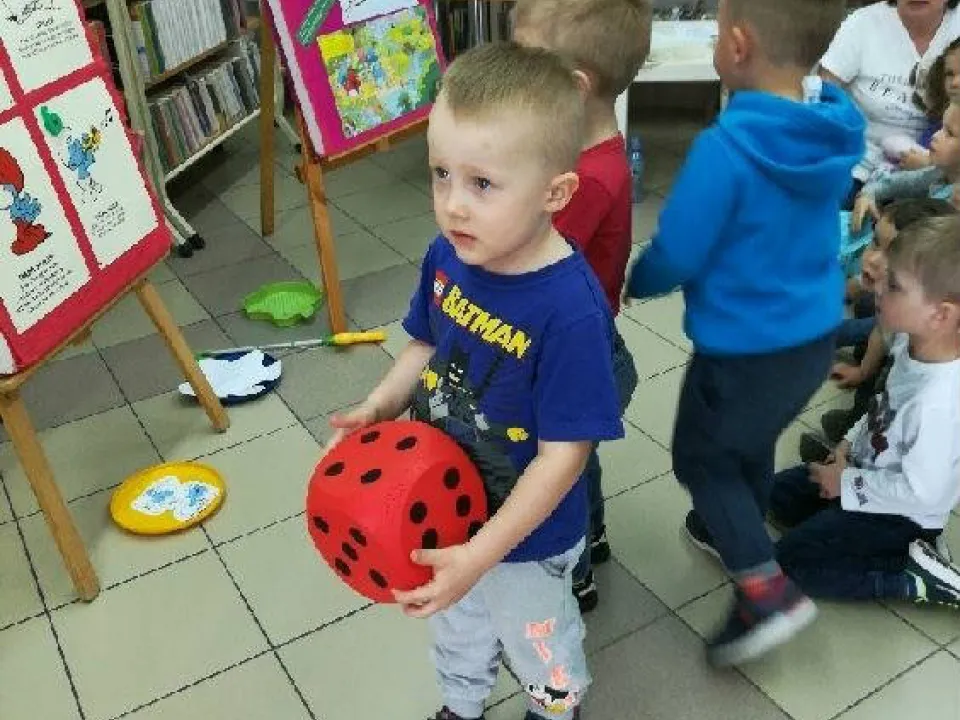 "Nasze książki" w grupie Biedronek. — zdjęcie 10