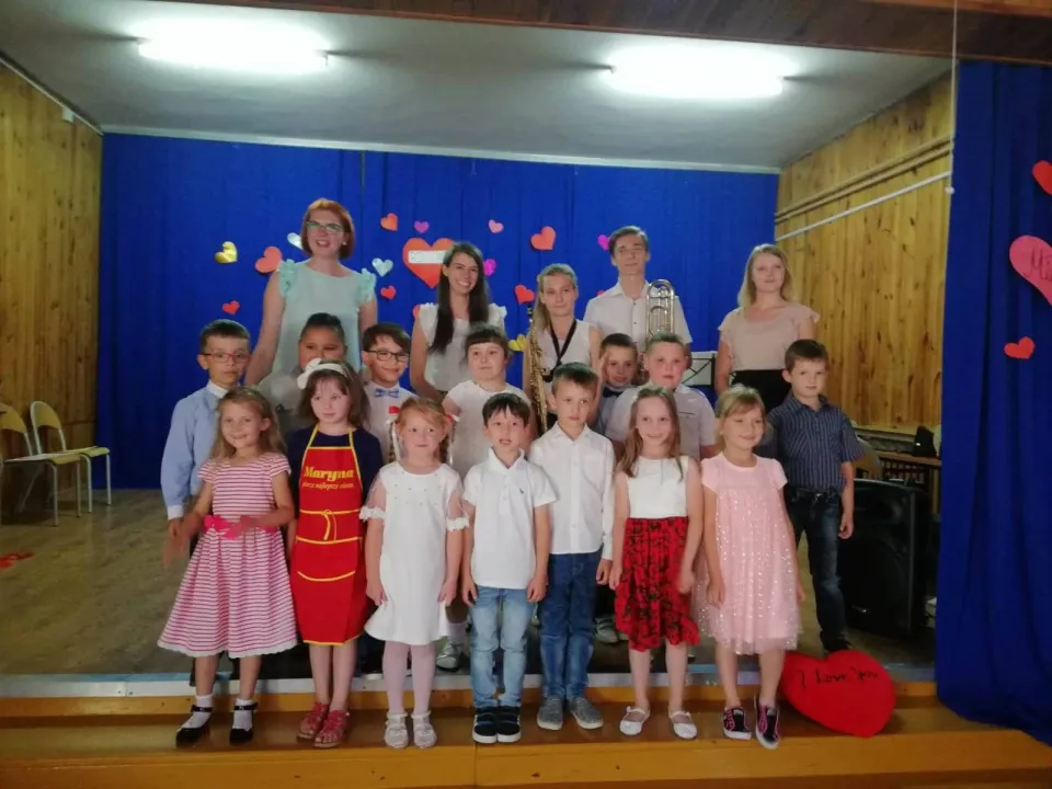 Uroczysty Dzień Rodziny w grupie Delfinów — zdjęcie 3
