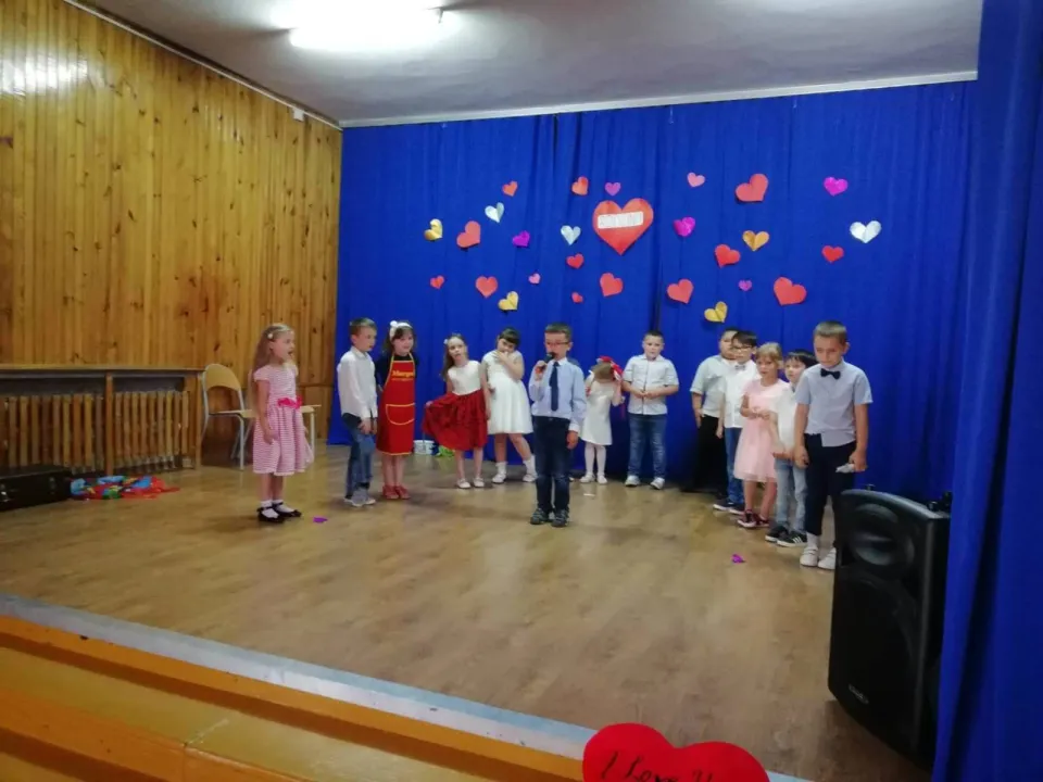 Uroczysty Dzień Rodziny w grupie Delfinów — zdjęcie 7