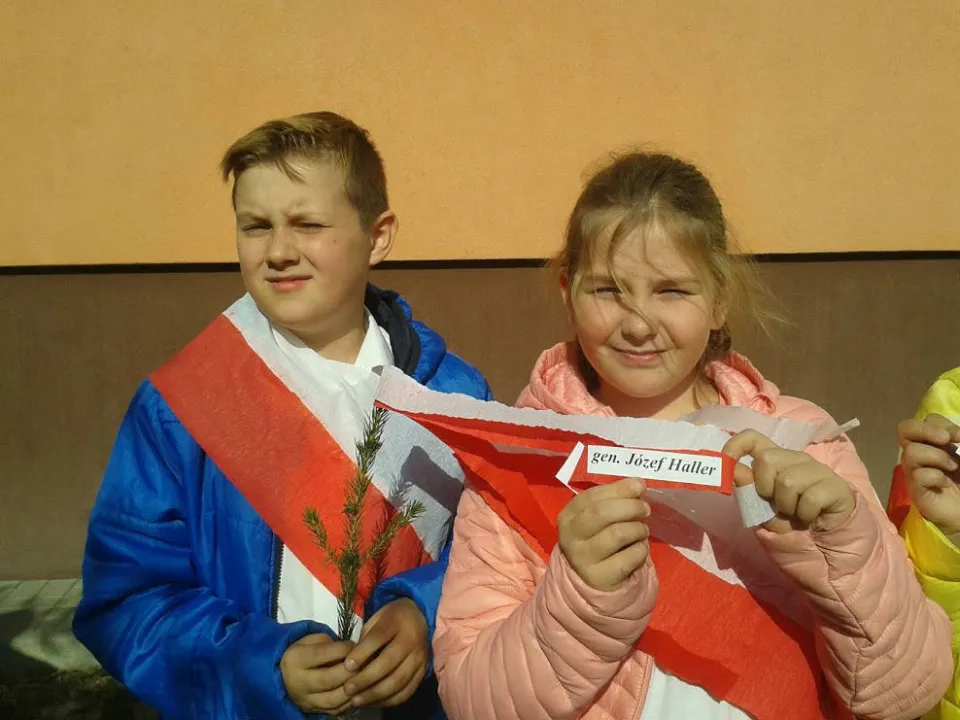 Sadzenie drzew kl.4 — zdjęcie 2
