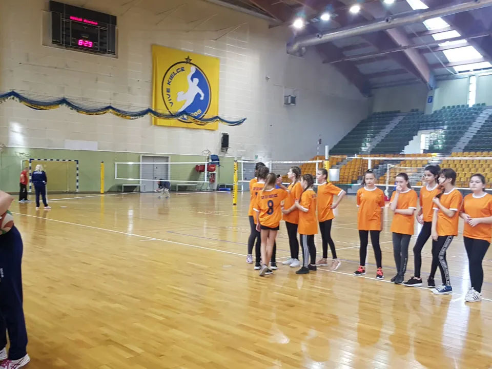Turniej Minisiatkówki dziewcząt — zdjęcie 3