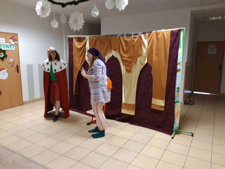 Wizyta teatru „Blaszany Bębenek”  — zdjęcie 9