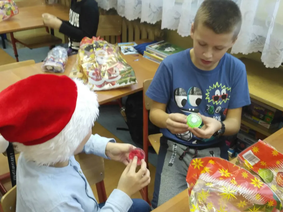 Mikołajki w klasie 2a — zdjęcie 9