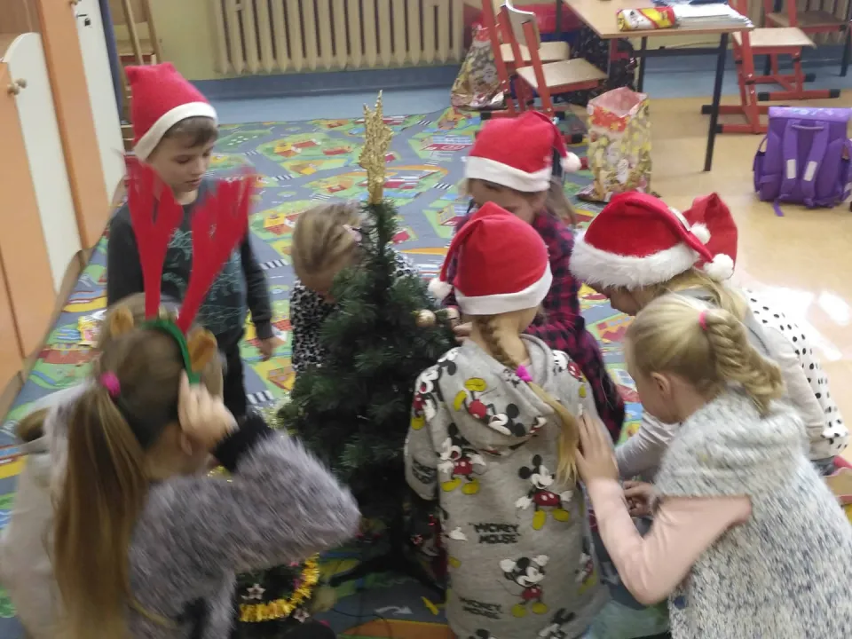 Mikołajki w klasie 2a — zdjęcie 17