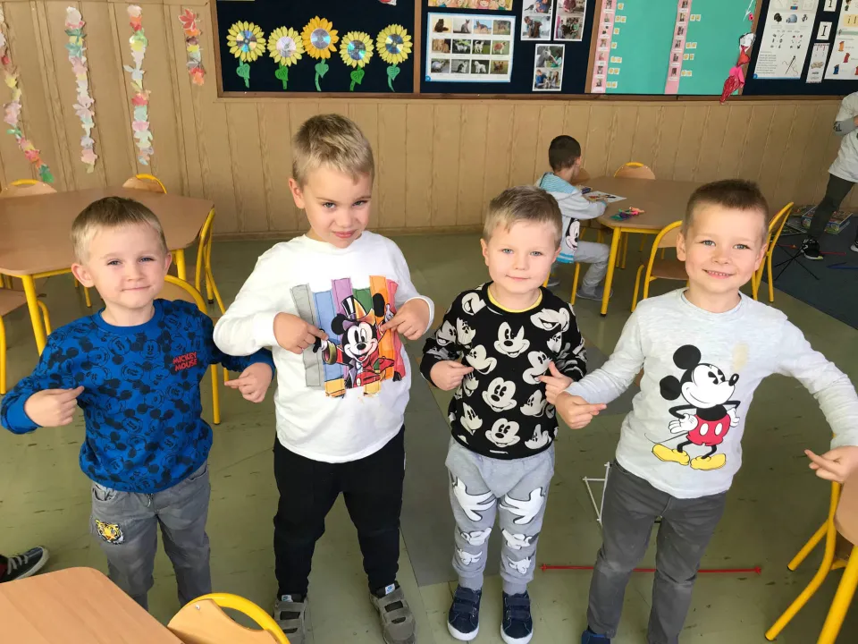 Międzynarodowy Dzień Postaci z Bajek w klasie 0a — zdjęcie 6