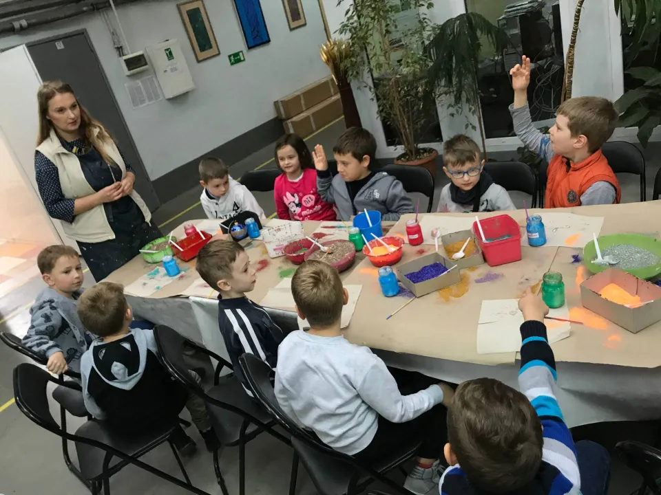 Wycieczka klasy 0a do Fabryki Bombek w Staszowie — zdjęcie 12