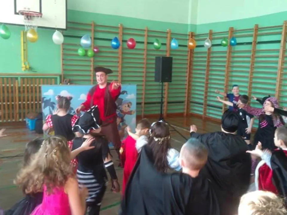 Karnawałowo w klasie 1c — zdjęcie 14