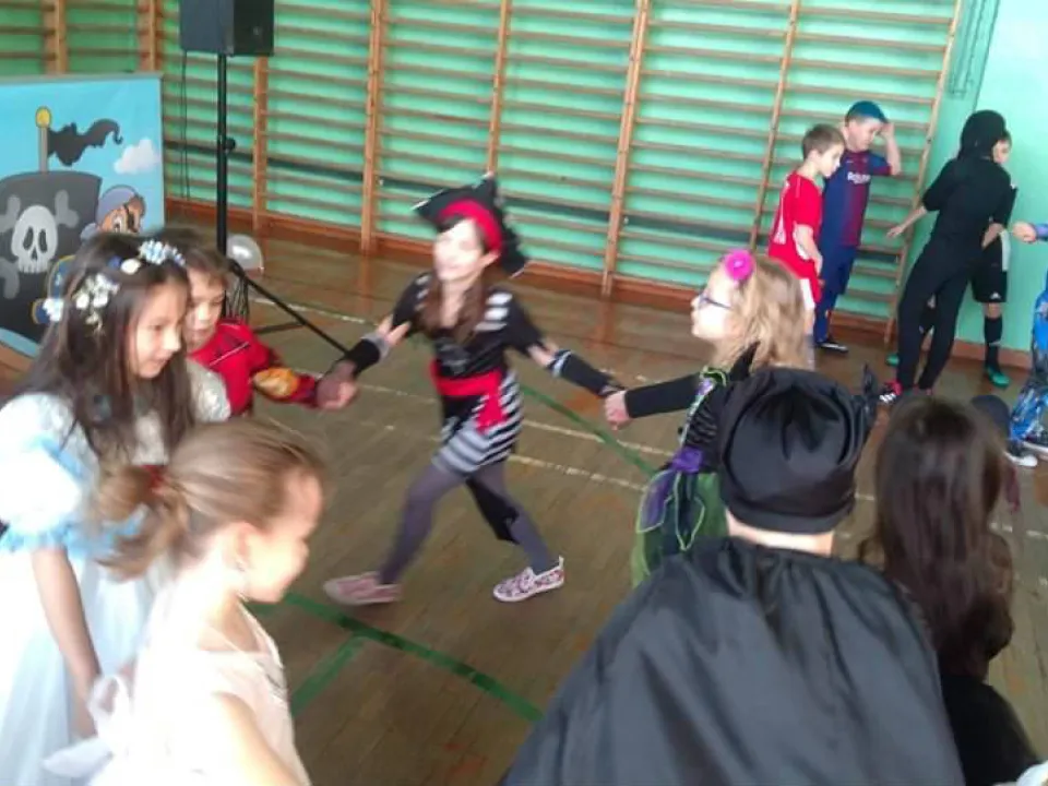 Karnawałowo w klasie 1c — zdjęcie 16