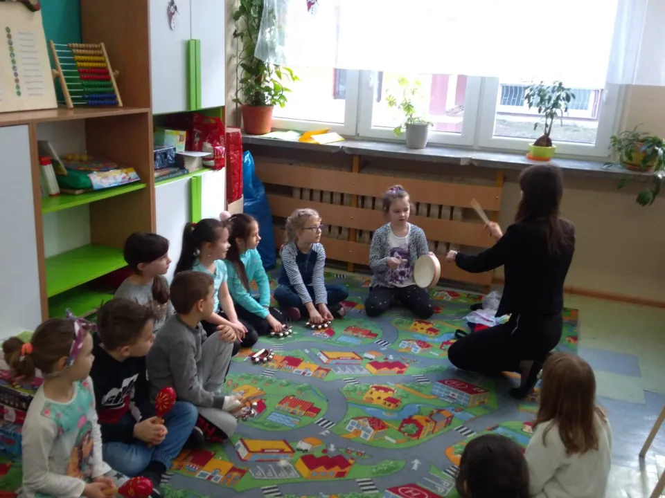 Lekcja muzyki inna niż wszystkie w klasie 1c — zdjęcie 14