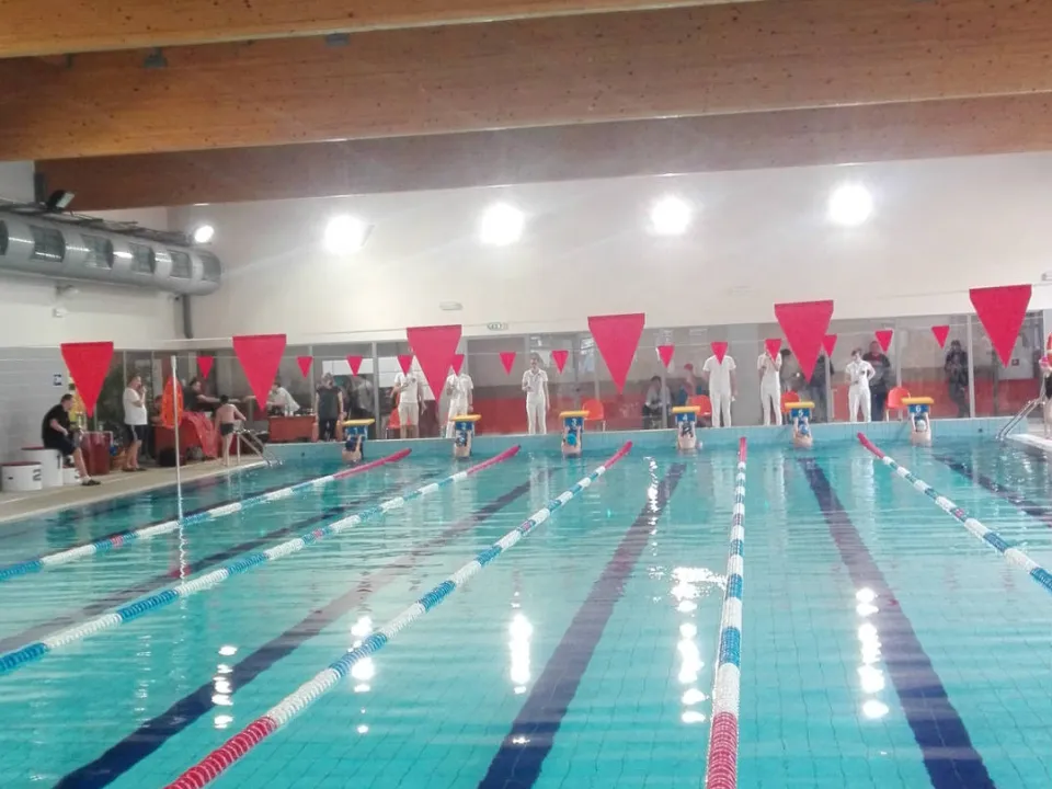 Pływanie — zdjęcie 1