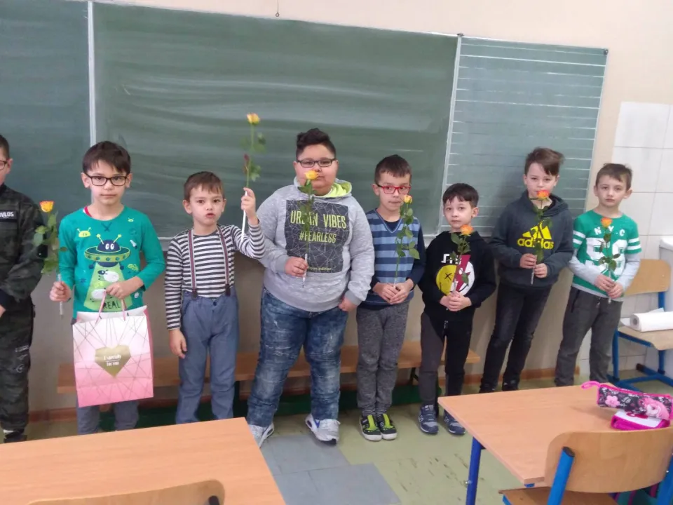 Dzień Kobiet w 1c — zdjęcie 10