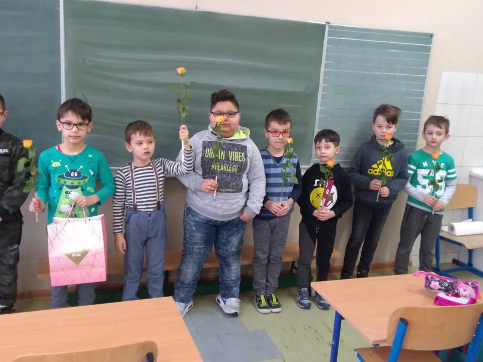 Dzień Kobiet w 1c — zdjęcie 15