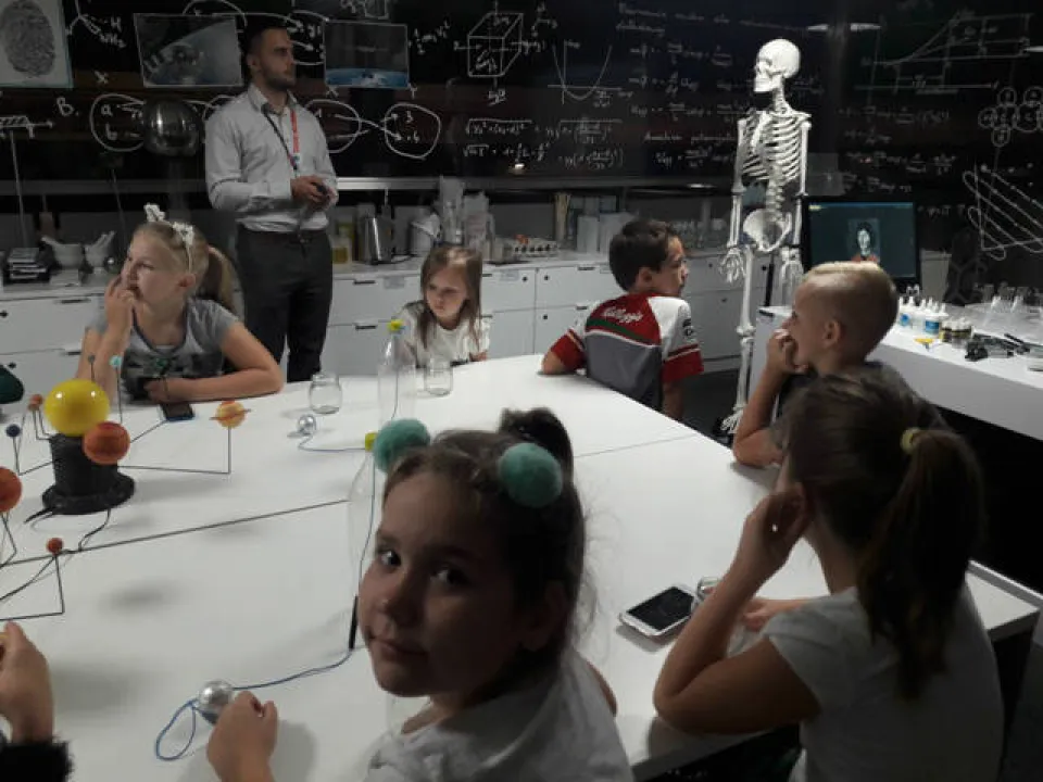 Klasa 3a POZA ZIEMIĄ — zdjęcie 4