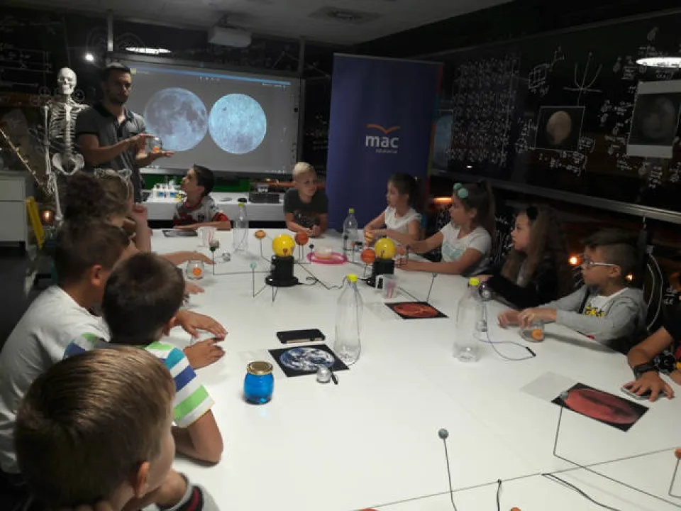 Klasa 3a POZA ZIEMIĄ — zdjęcie 17