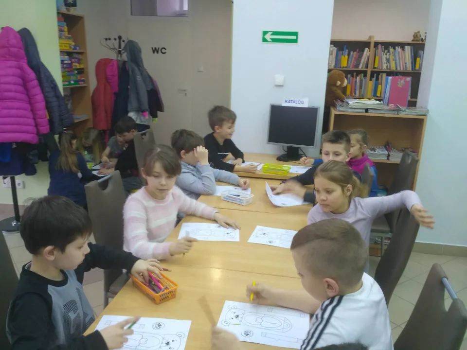 2a w bibliotece — zdjęcie 9