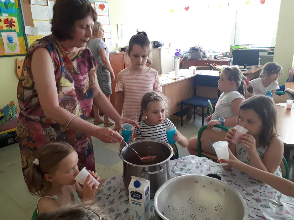 Truskawkowy dzień na świetlicy — zdjęcie 7