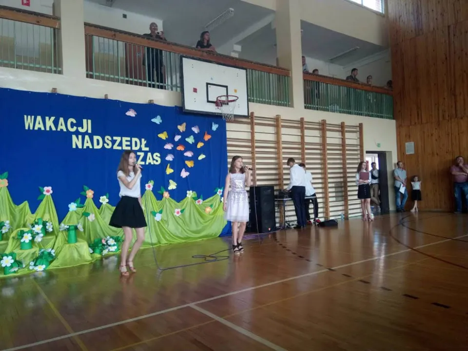 Zakończenie roku 2018/19 kl 4 — zdjęcie 1