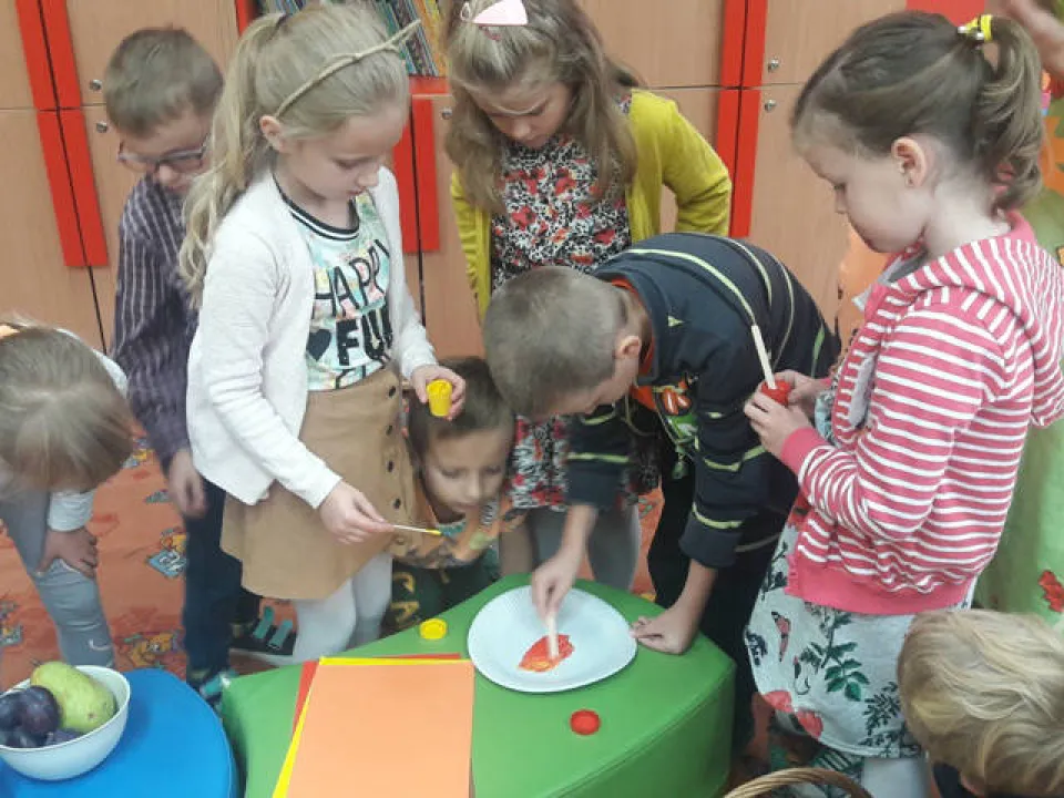 Odwiedziny Pani Jesieni w klasie 0a — zdjęcie 13