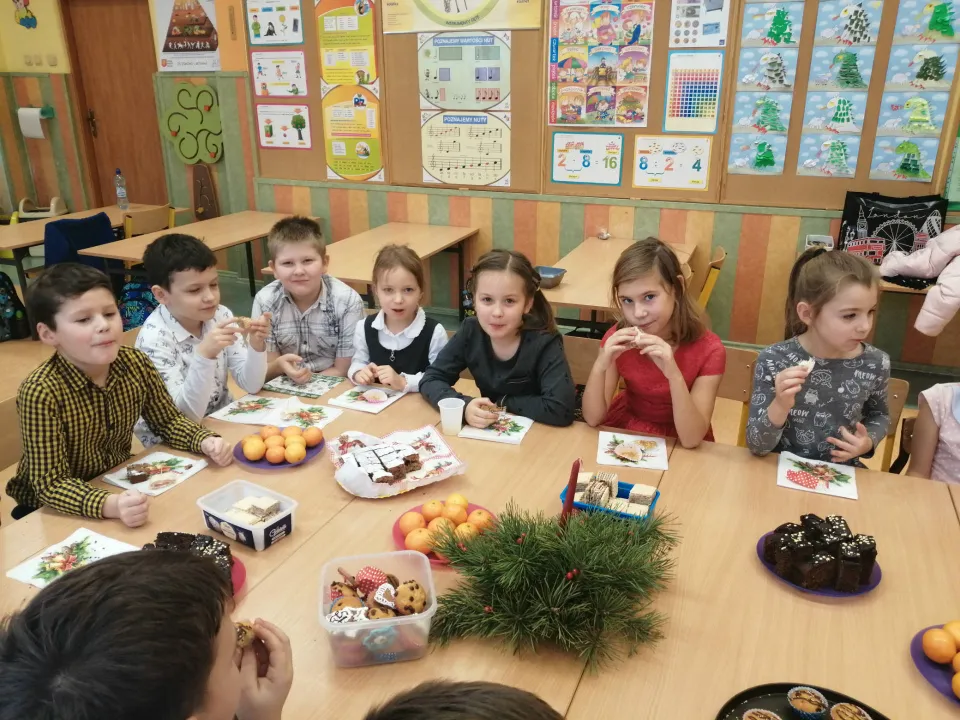 Świątecznie w IIa  — zdjęcie 12