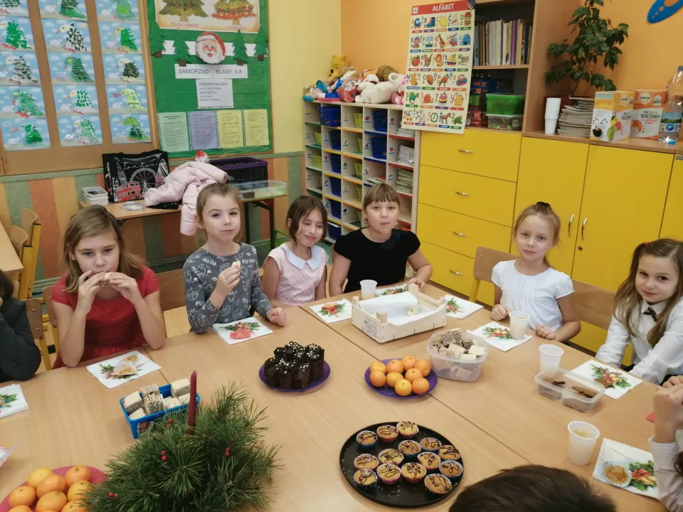 Świątecznie w IIa  — zdjęcie 13