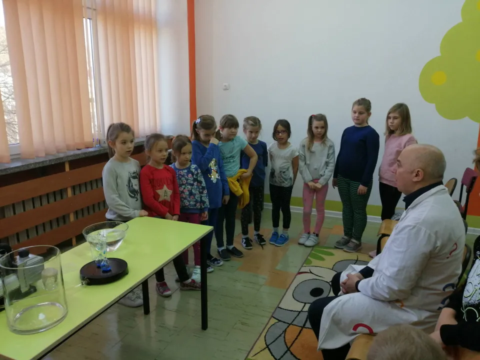 "Fizyka dla smyka" w IIa — zdjęcie 10