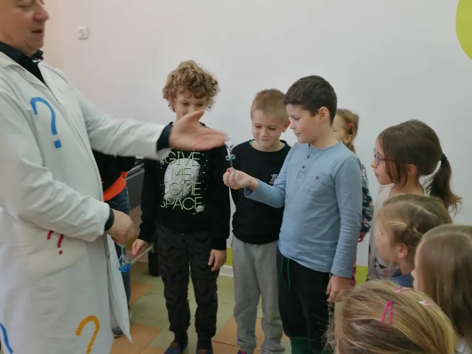 "Fizyka dla smyka" w IIa — zdjęcie 14