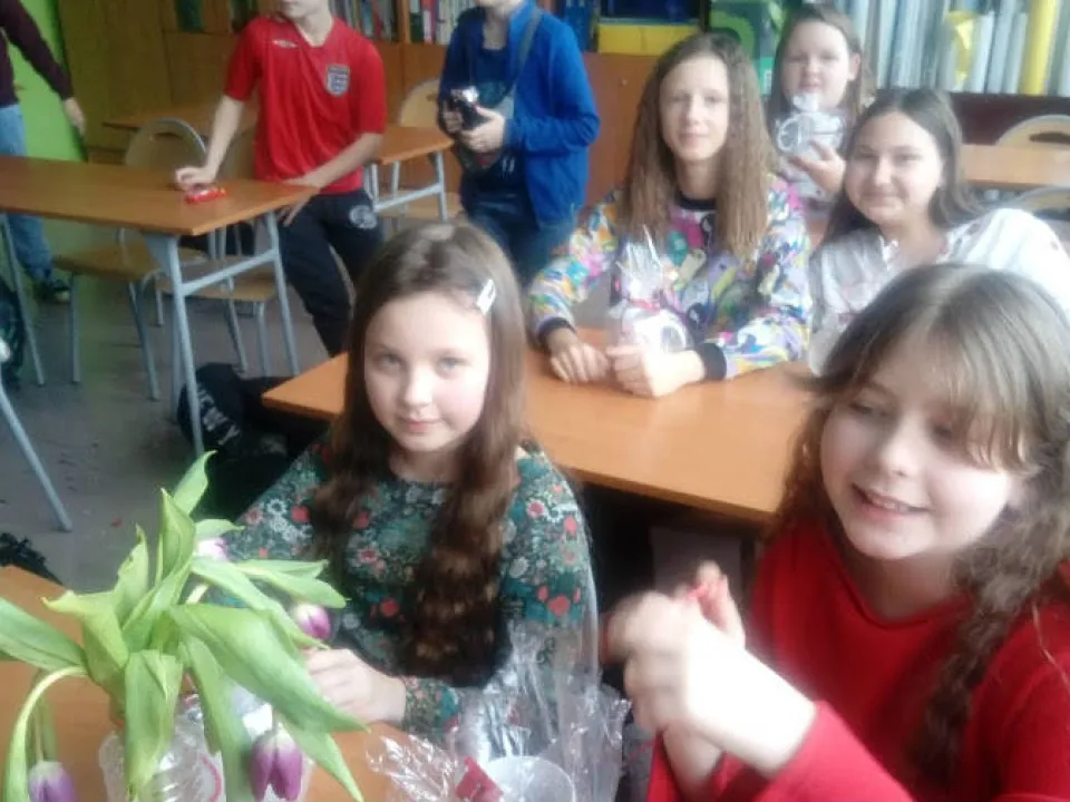 Dzień Kobiet w 5a — zdjęcie 3