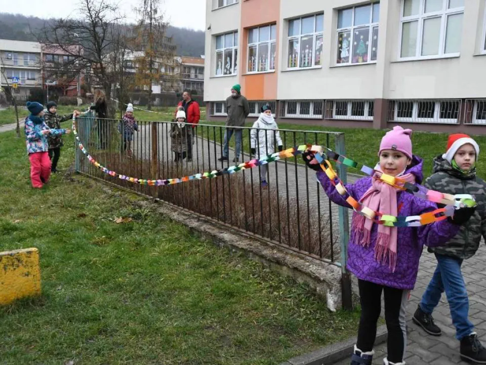 Kolorowy łańcuch — zdjęcie 2