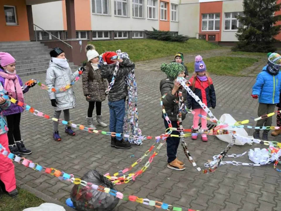 Kolorowy łańcuch — zdjęcie 3