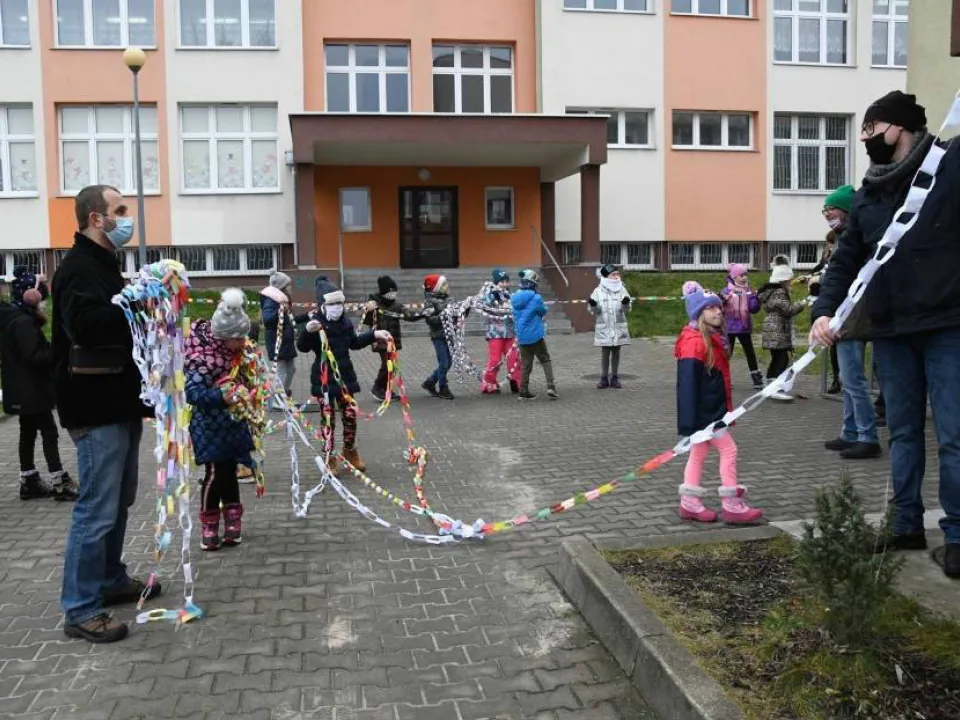Kolorowy łańcuch — zdjęcie 4