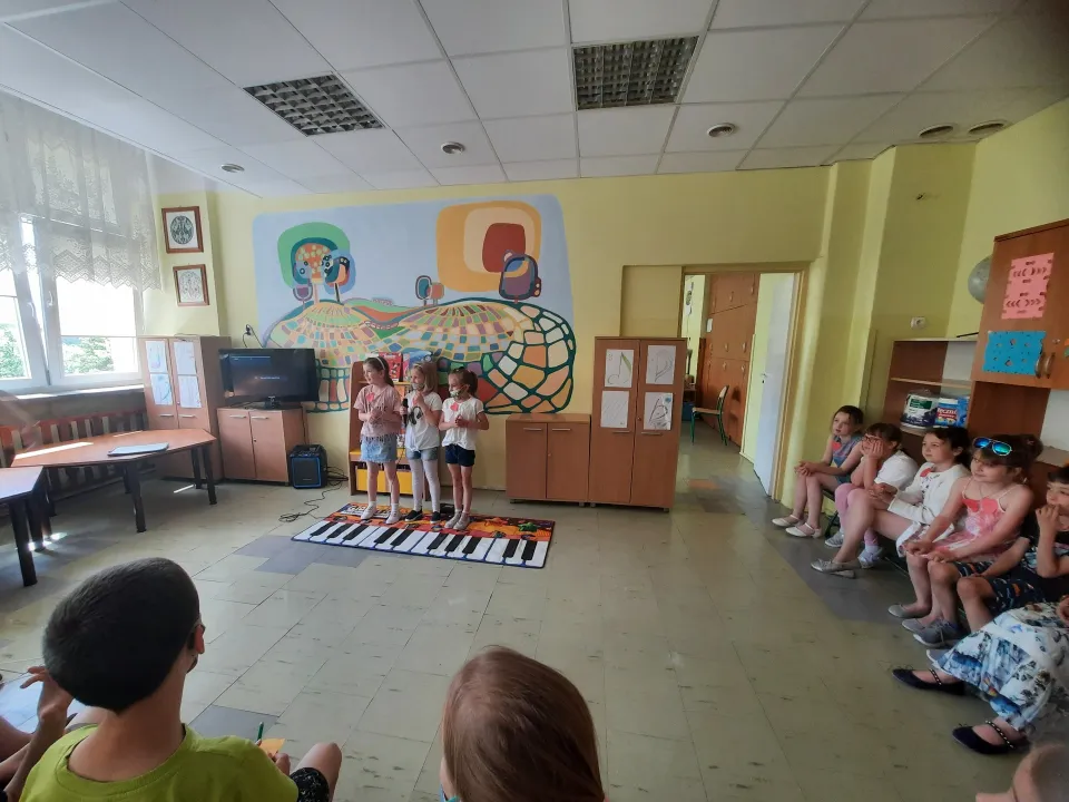 Świetlicowa lista przebojów — zdjęcie 2