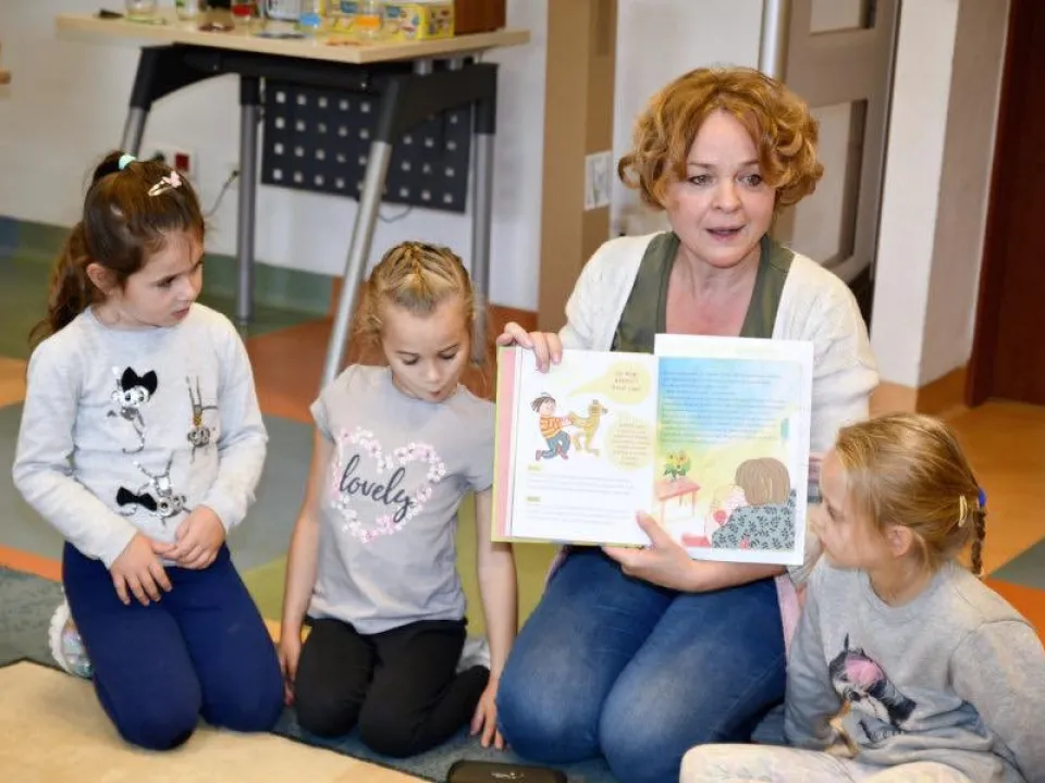 Wycieczka grupy Delfinów do Wojewódzkiej Biblioteki Publicznej — zdjęcie 3