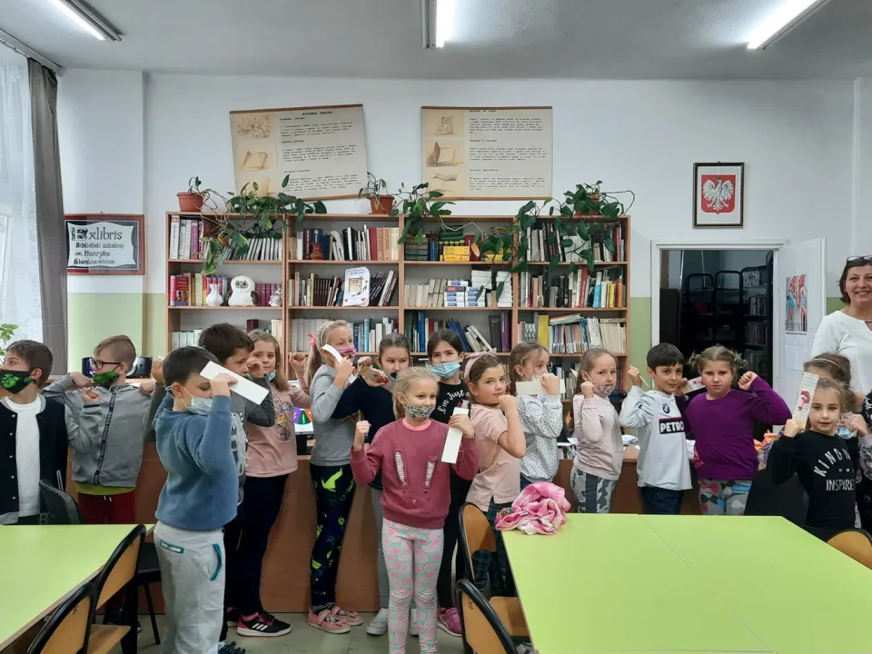 Biblioteka siłownią... — zdjęcie 11
