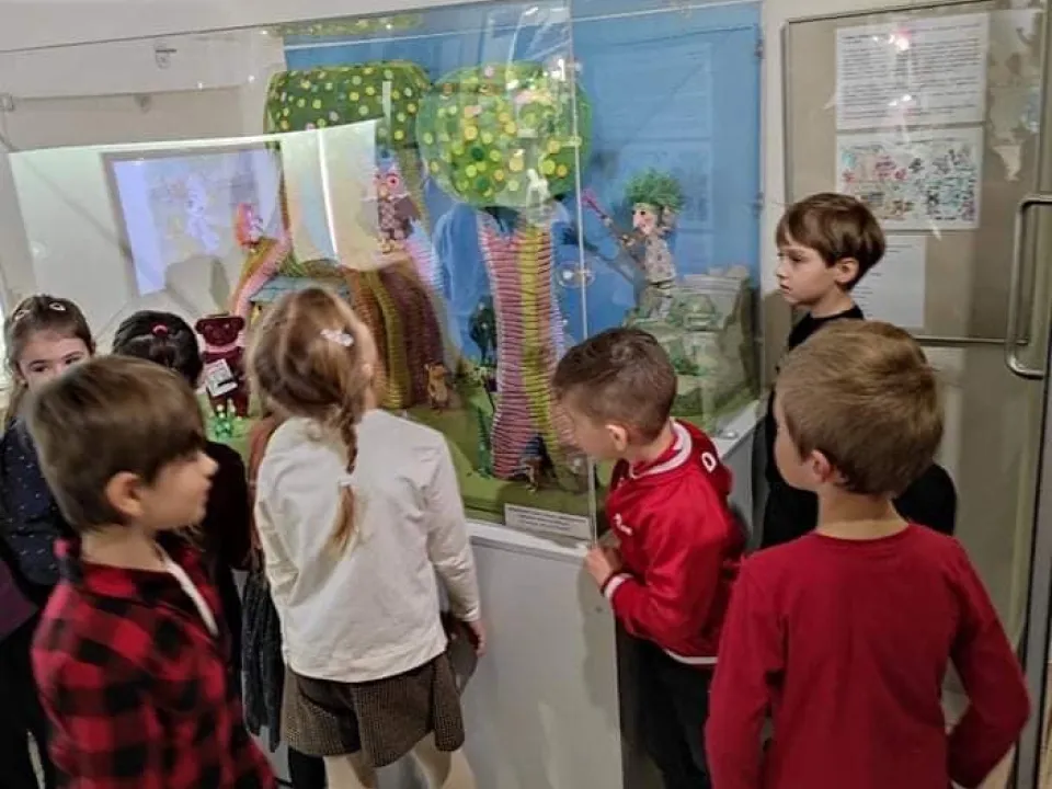 Delfiny w muzeum zabawek — zdjęcie 11