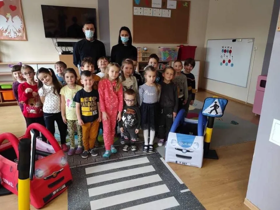 Delfiny i policja — zdjęcie 1