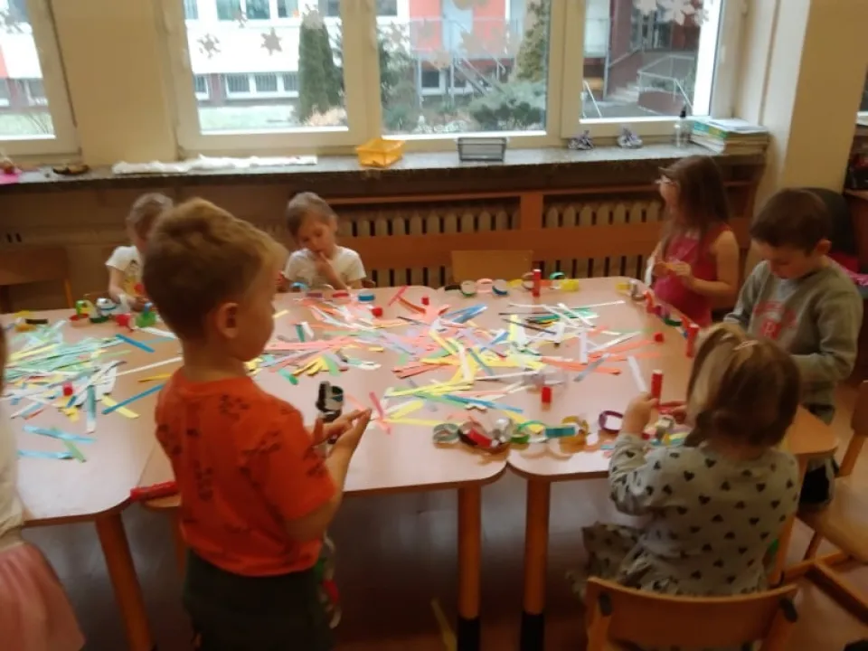 Warsztaty Bożonarodzeniowe w Grupie Pszczółki — zdjęcie 8