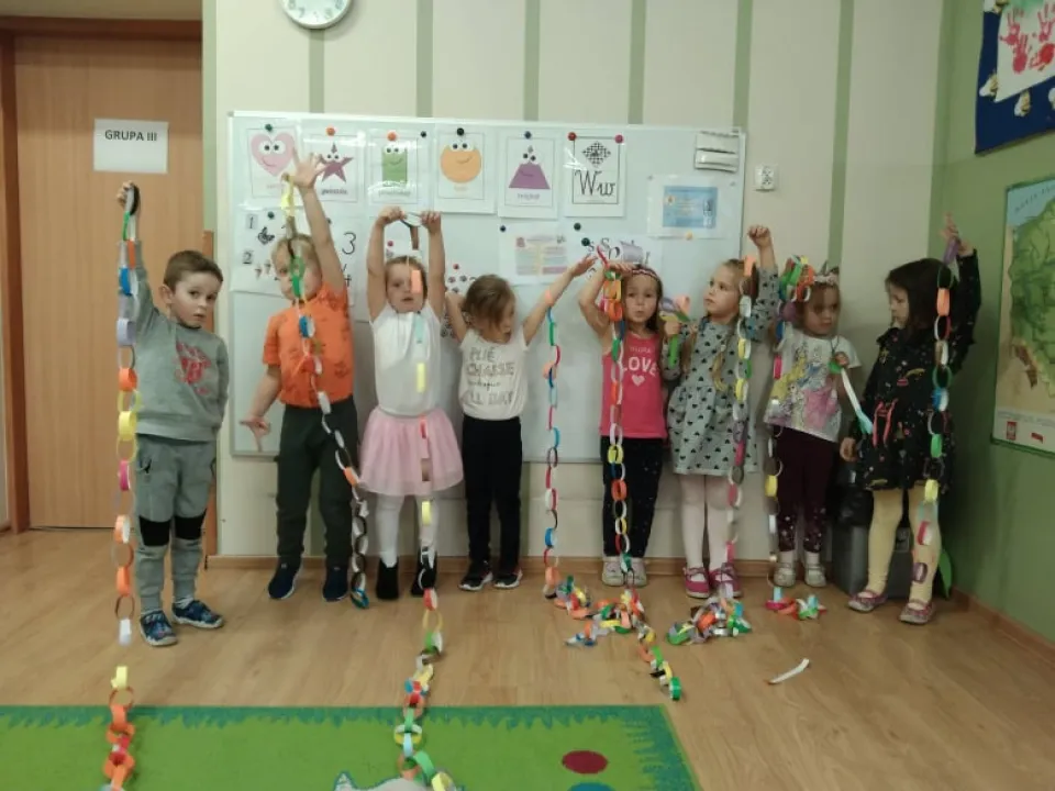 Warsztaty Bożonarodzeniowe w Grupie Pszczółki — zdjęcie 12